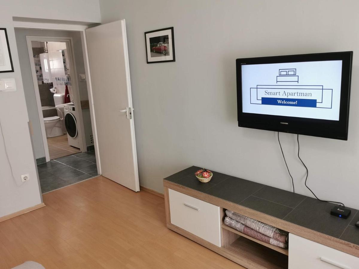 Smart Szallas Apartman Мишкольц Экстерьер фото